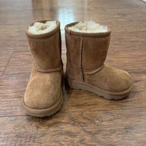 UGG Kids Boots in Brown